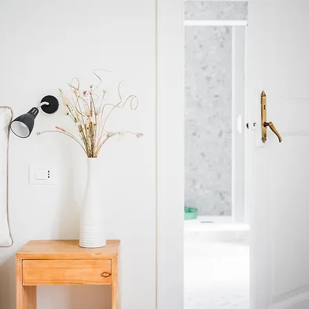 Tarsia 42 Νάπολη