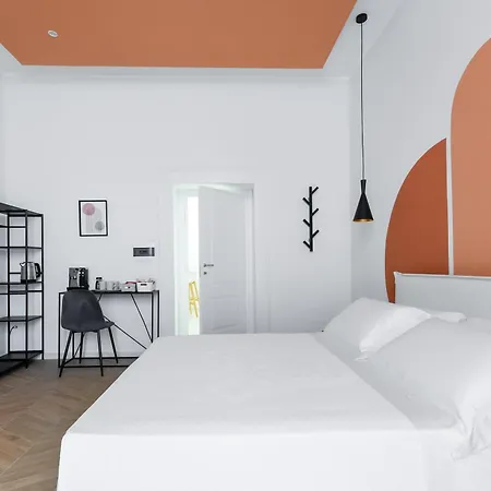 Tarsia 42 Πανσιόν Νάπολη