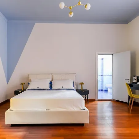 בית הארחה Tarsia 42 4*
